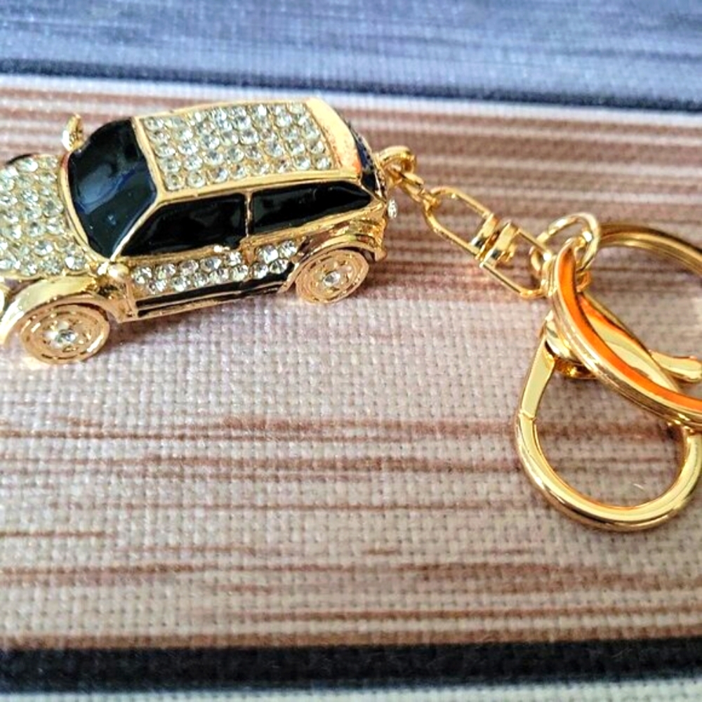 Bling Mini Car Keychain or Purse Charm ✨ Rhinestone Mini HandBag Accessory 🚗 - Picture 8 of 9